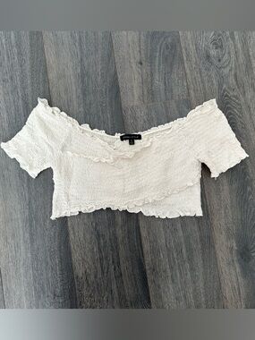 EUC Cream Ruffled Off-Shoulder Bandeau Sexy Summer Festival Beach Top Sz M